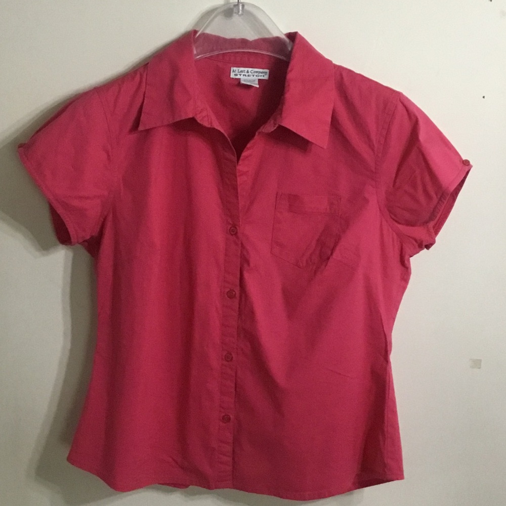 Vintage Junior’s Bright Pink Button-Down Shirt L
